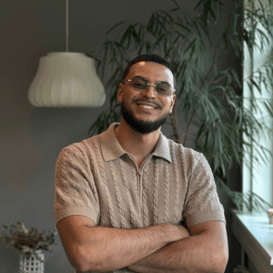 recruiter image